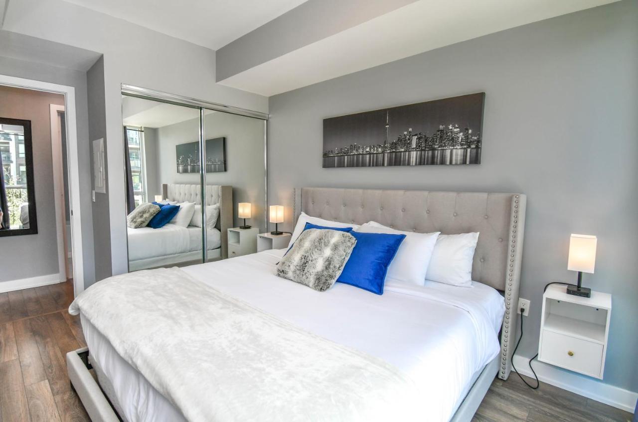 Pet Friendly Condos At Friday Harbour Innisfil Екстериор снимка