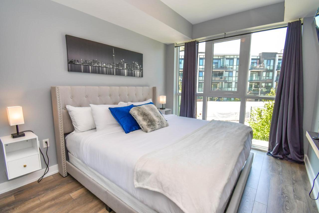 Pet Friendly Condos At Friday Harbour Innisfil Екстериор снимка