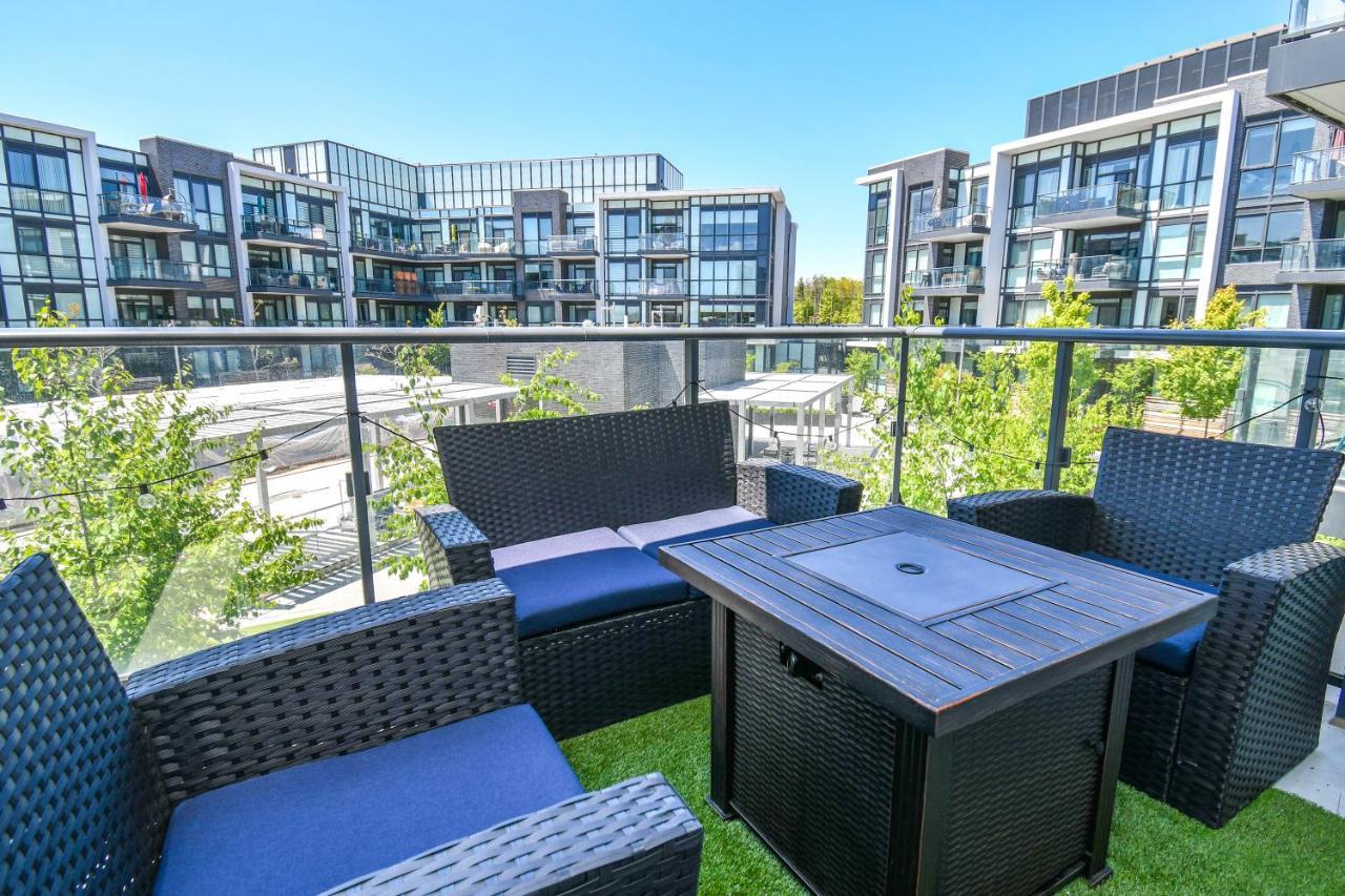 Pet Friendly Condos At Friday Harbour Innisfil Екстериор снимка